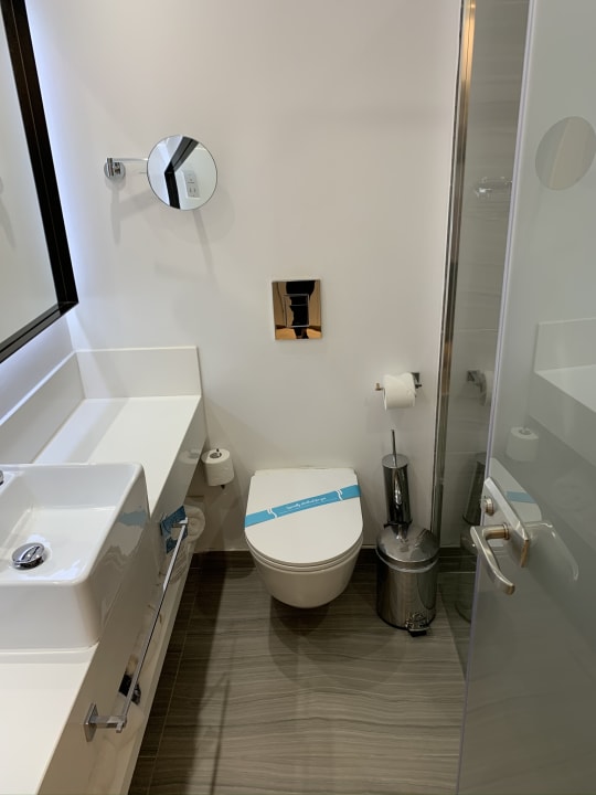 Zimmer Crystal Springs Beach Hotel