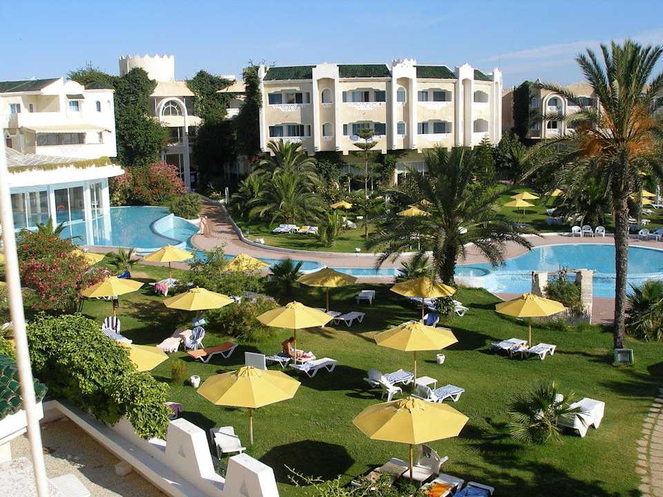 Liegewiese am Pool Mahdia Beach & Aquapark