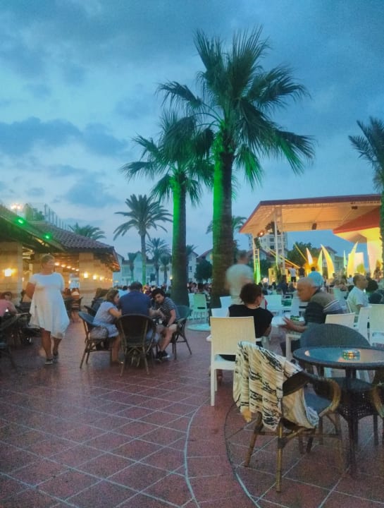 Gastro Salamis Bay Conti Resort Hotel & Casino