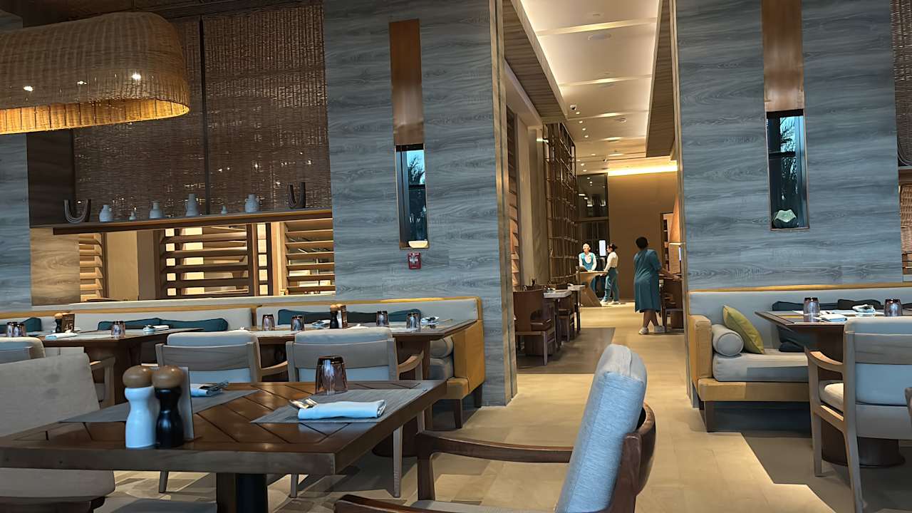 Gastro InterContinental Ras Al Khaimah Mina Al Arab Resort & Spa