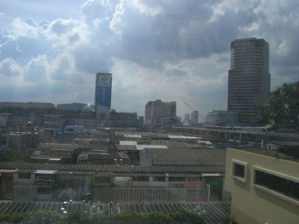 Aussicht vom Hotelzimmer auf MBK Hotel Novotel Bangkok On Siam Square