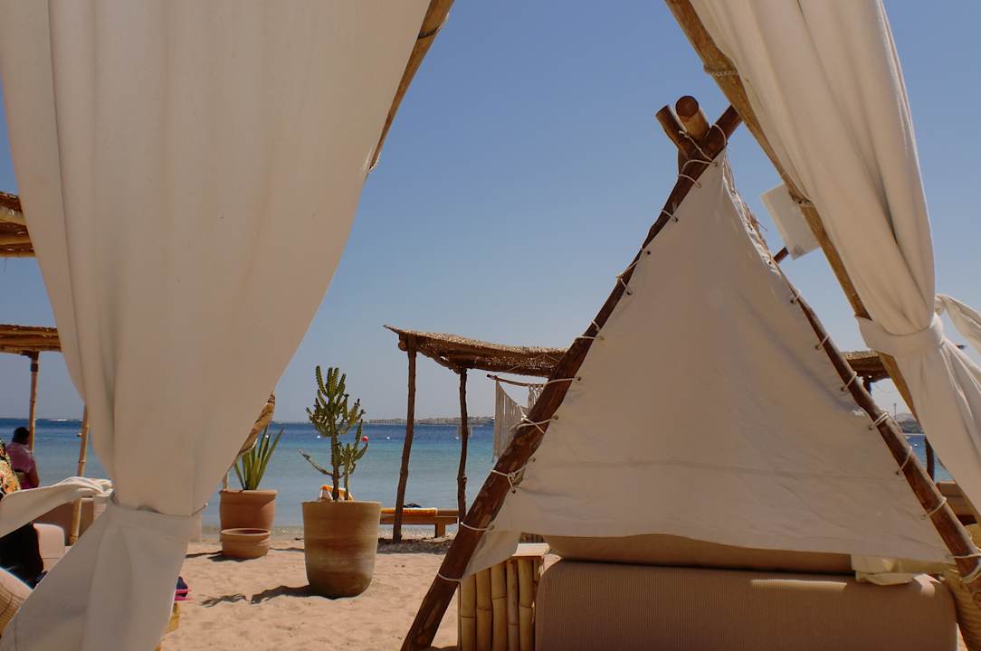 Strand Fort Arabesque Resort, Spa & Villas