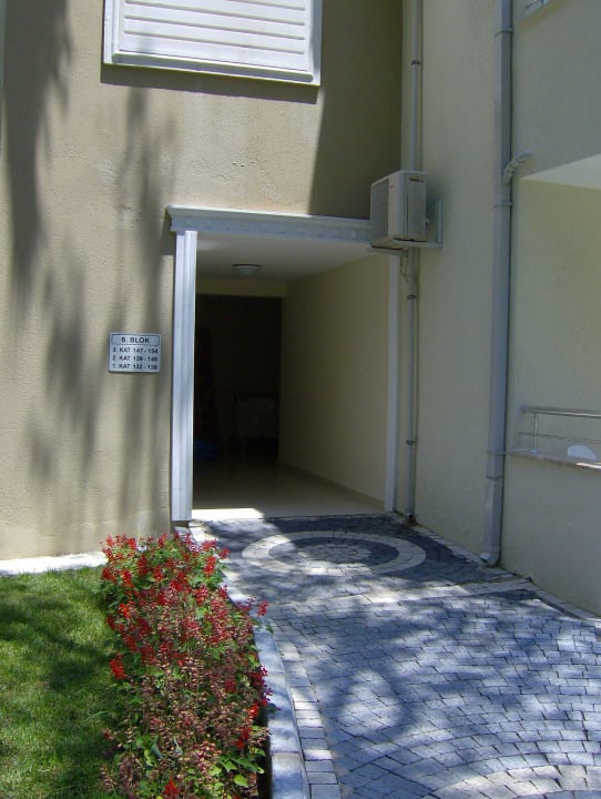 Eingang. Club Sidelya Hotel