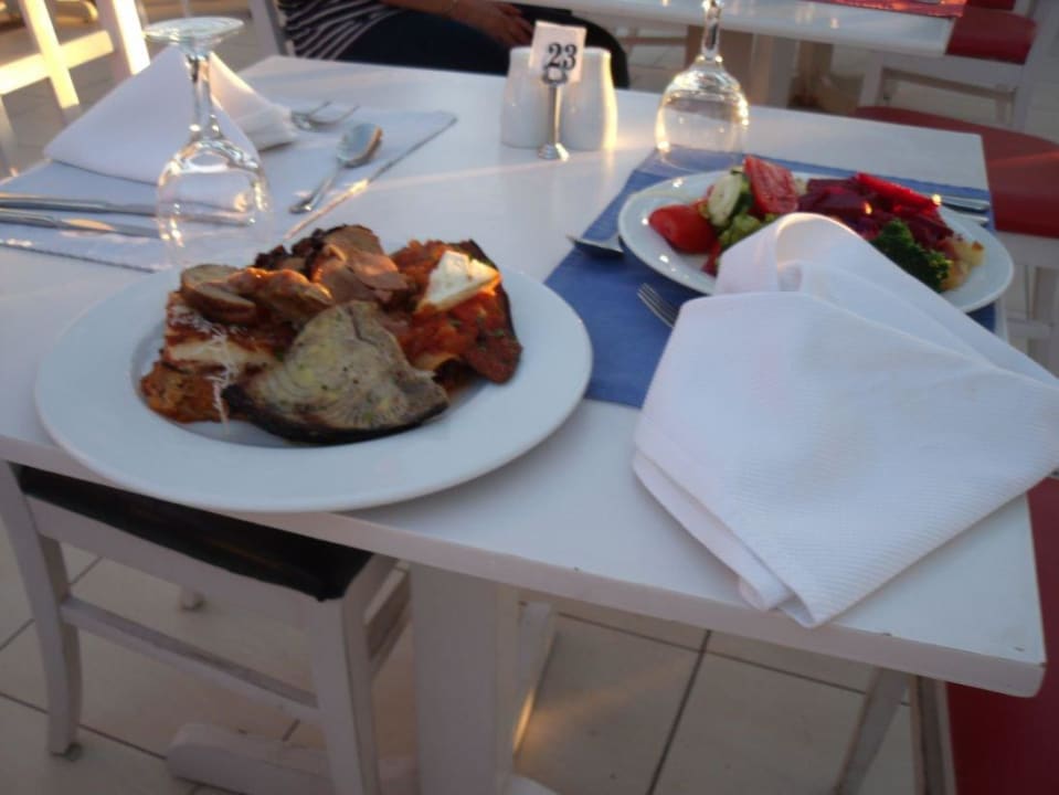 Essen eines Bulgaren Alexandra Beach Thassos Spa Resort