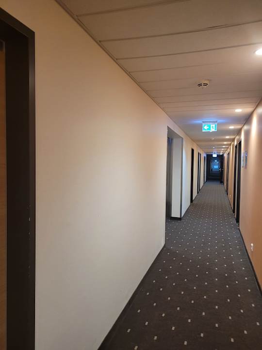 Sonstiges B&B Hotel Rostock-Hafen