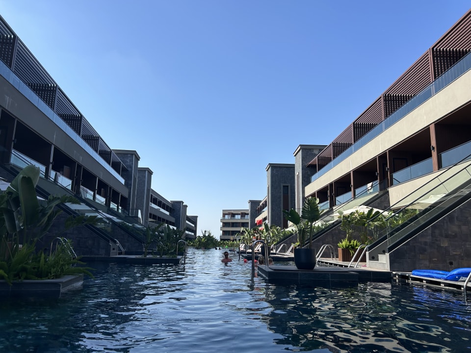 Außenansicht Jacaranda Luxury Resort