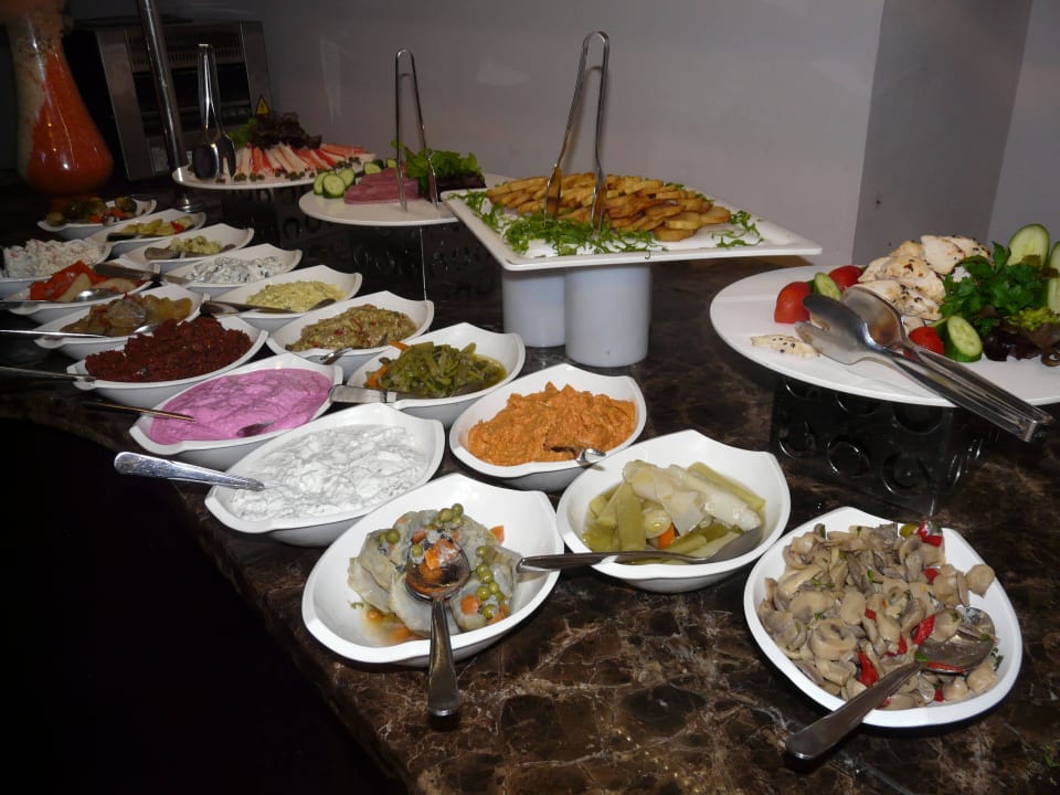 Vorspeisen Hotel Le Chateau Lambousa