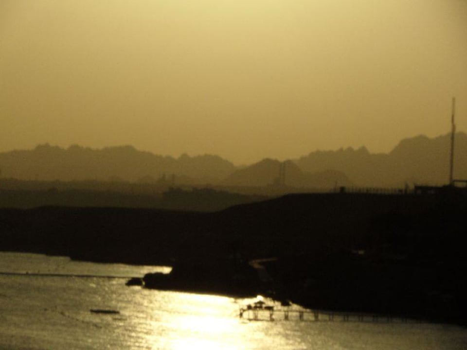 Piękne zachody Hotel Continental Plaza Beach