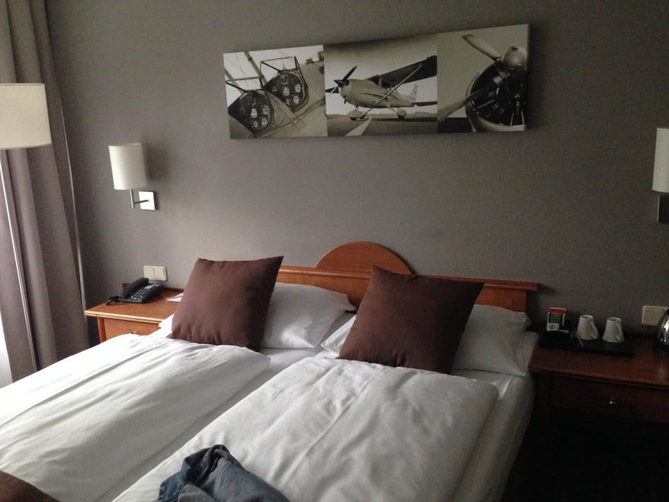 Wunderschönes Zimmer Leonardo Hotel Hamburg Airport
