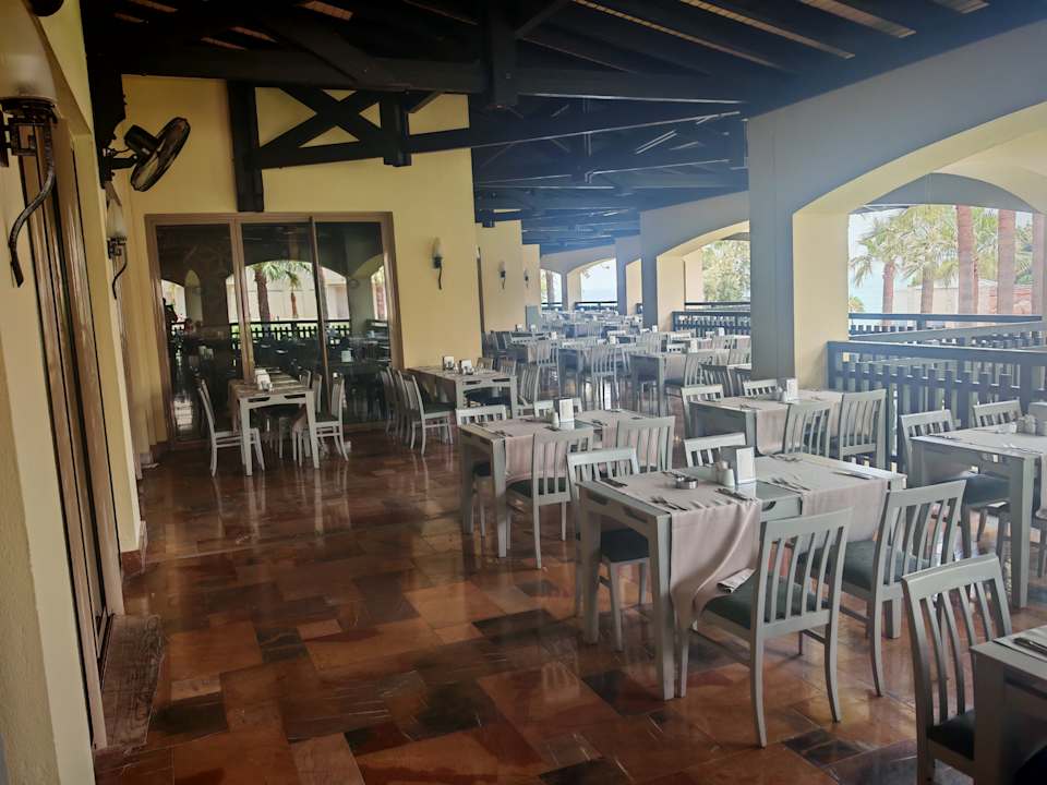 Gastro Melas Holiday Village