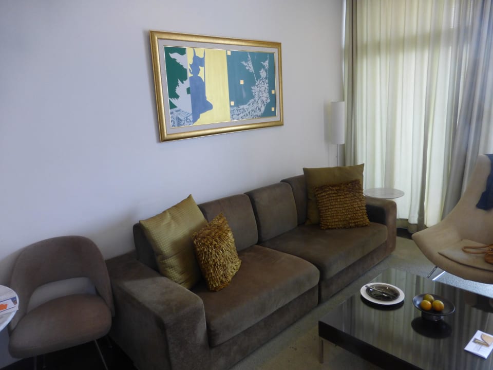 Sofa mit Sessel und 2 Tischen Chatrium Hotel Riverside Bangkok