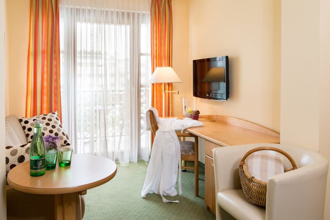 Junior Suite Wohnraum SIMON - das Vitalhotel