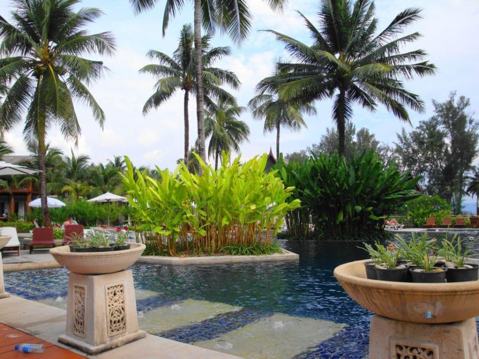 Pool Palm Galleria Resort