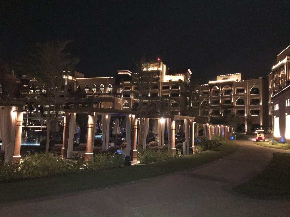 Außenansicht Saadiyat Rotana Resort &  Villas