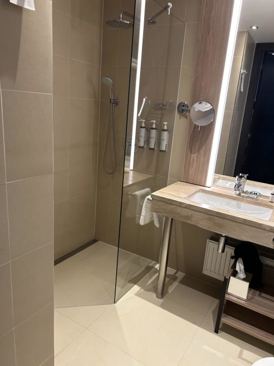 Zimmer AC Hotel by Marriott Bratislava Old Town