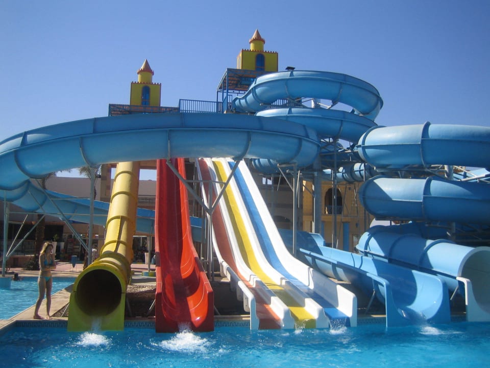 Zjeżdżalnie  Mirage Bay Resort & Aqua Park