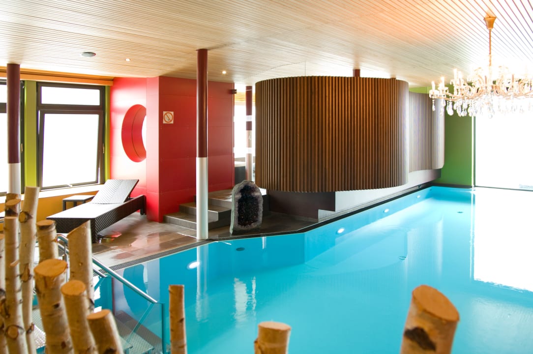 Pool Hotel Hubertushof