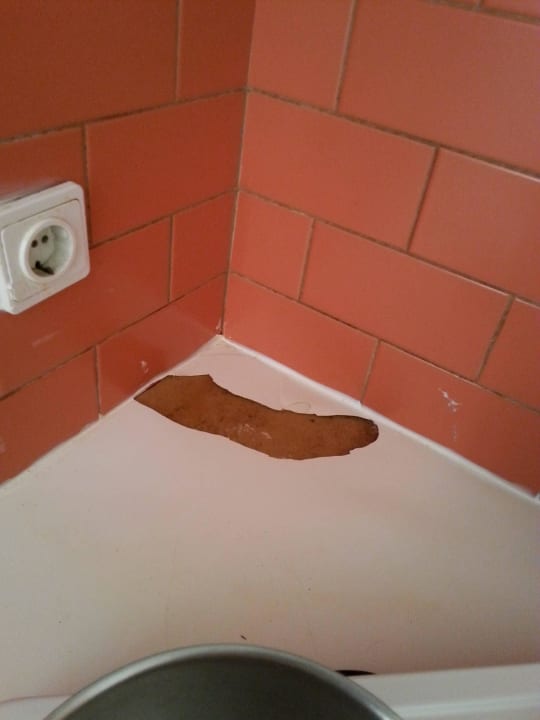 Küche Platte und Steckdose etwas lose Monica Isabel Beach Club