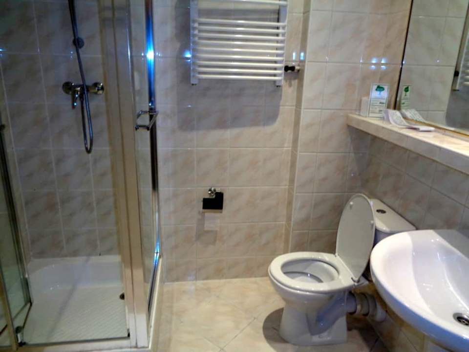 Łazienka Sangate Hotel Airport