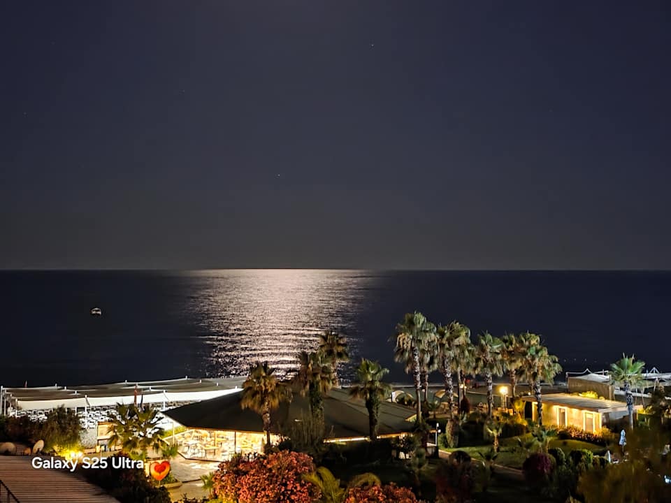 Ausblick Club Turtas Beach Hotel