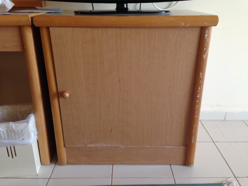 Das ist sauberes Möbel in einem 5-Sterne-Haus!! Nour Palace Resort & Thalasso