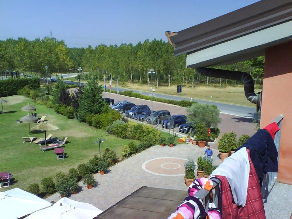 Blick in die Umgebung Villa La Reggia