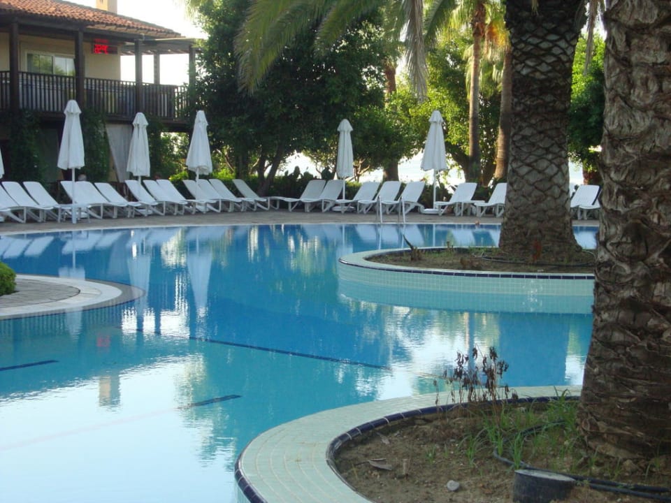 Aussenpool Hotel Grand Side