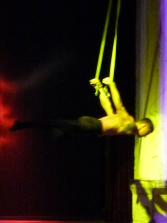 Aufführung des Moskauer Kinderzirkus Arum Barut Collection
