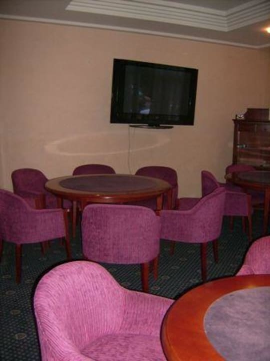 Hipotels Flamenco - im Fernseh-Salon Hipotels Flamenco