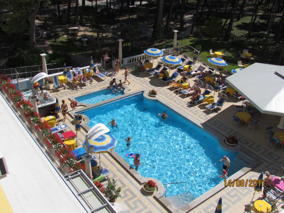 Piscina dall'alto Hotel Colorado