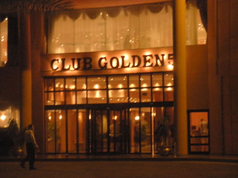 Vchod do hotelu Blend Club Aqua Resort