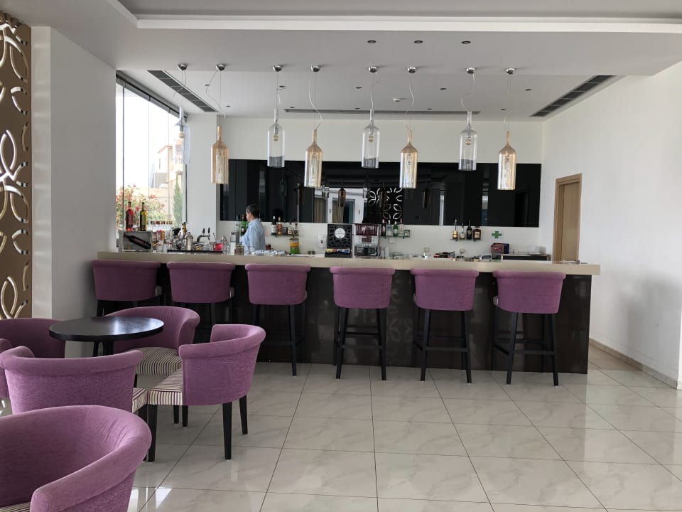 Gastro Asterias Beach Resort