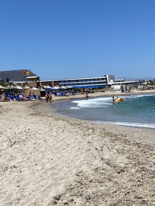 Strand Anissa Beach & Village