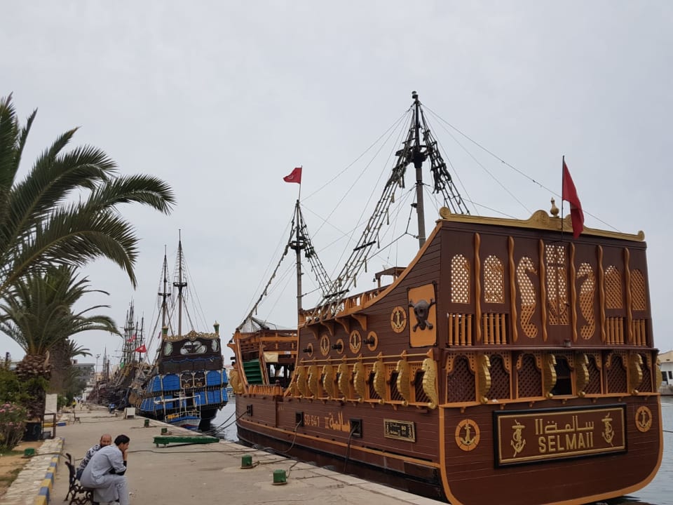 Strand Skanes Serail Aquapark