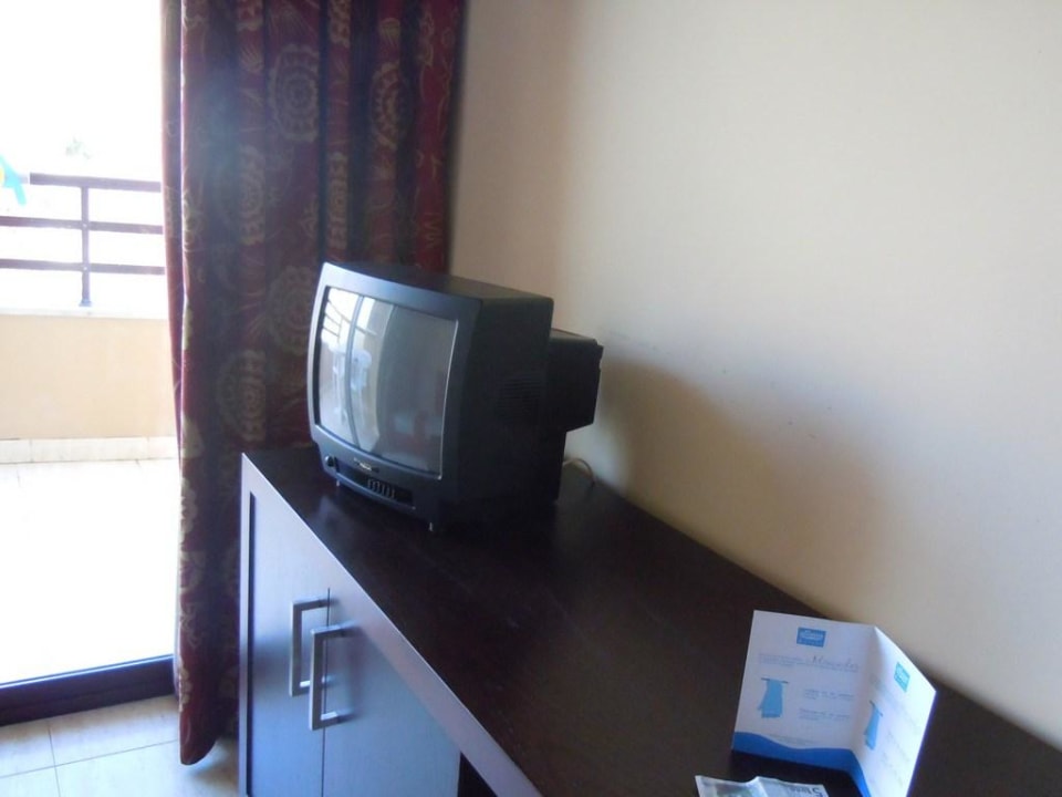 Mini-Fernseher allsun App.-Hotel Orient Beach