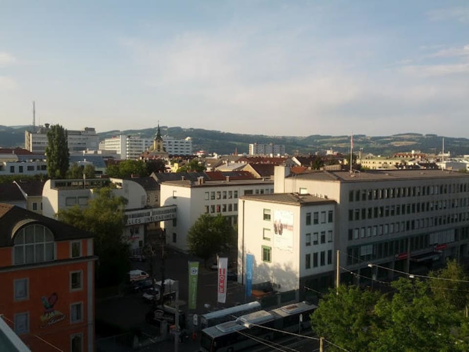 Ausblick vom Balkon Park Inn by Radisson Linz
