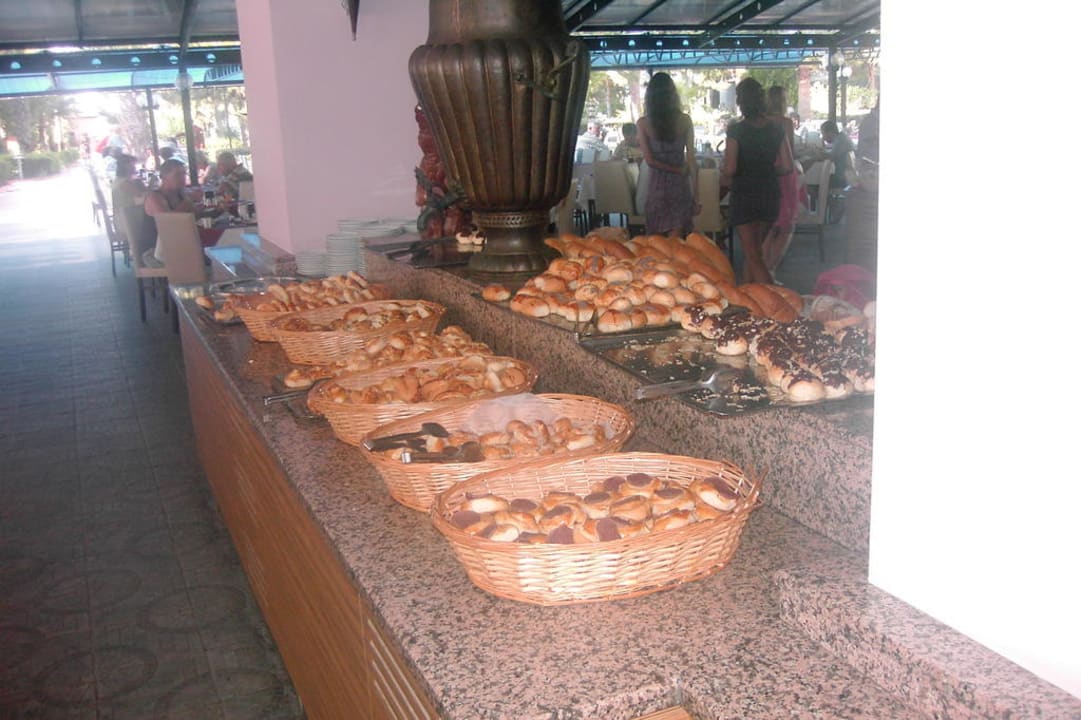 Frühstück Club Turtas Beach Hotel