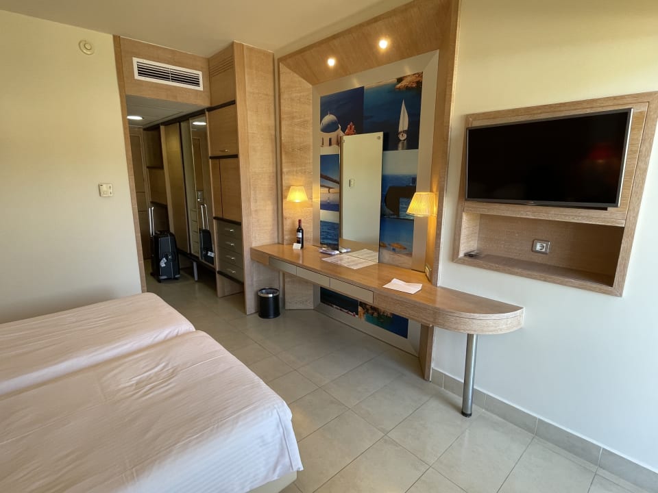 Zimmer Esperos Palace Resort & Spa