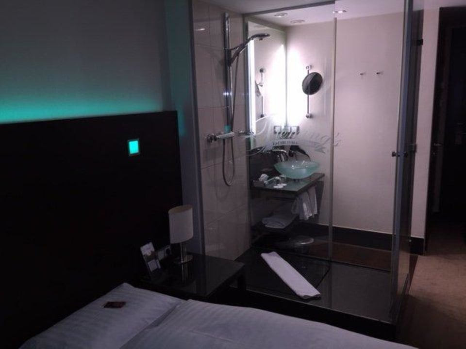 Dusche Flemings Hotel Wien-Stadthalle