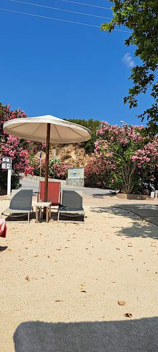 Strand Akrathos Beach Hotel