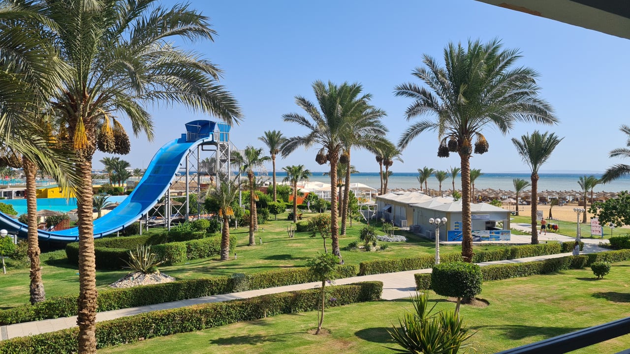 Ausblick Titanic Beach Spa & Aqua Park