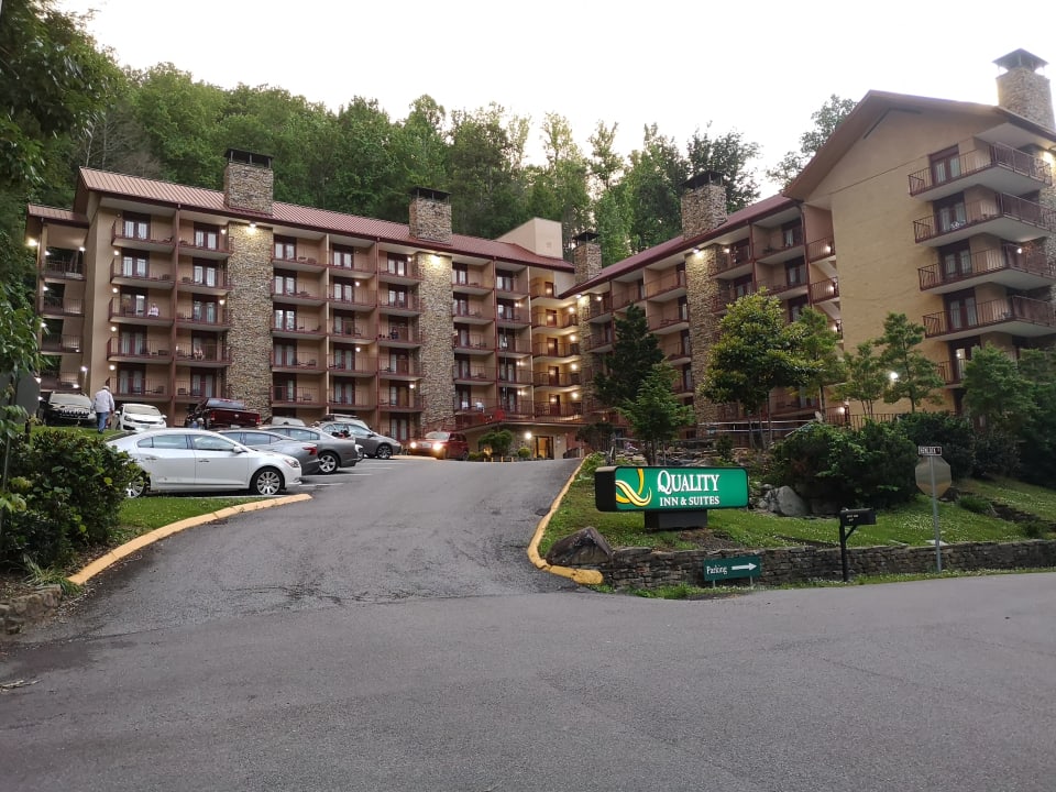 Außenansicht Quality Inn & Suites Gatlinburg