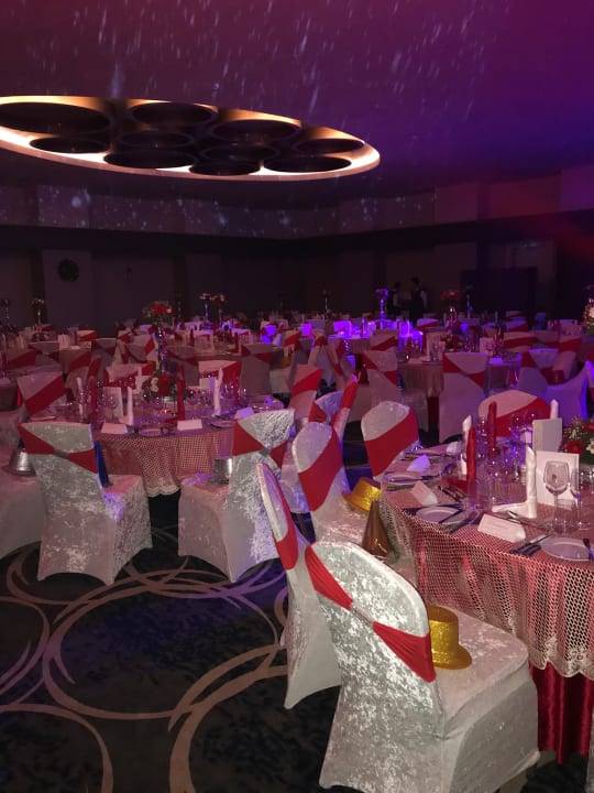 Gastro Acanthus Cennet Barut Collection