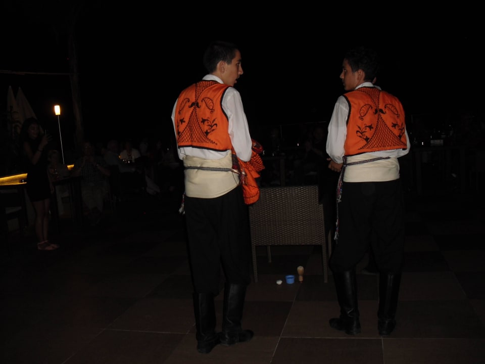 Tance tureckie przy barze Michell Hotel & Spa