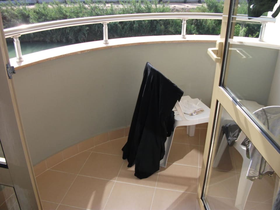 Balkon klein aber fein Side Breeze Hotel