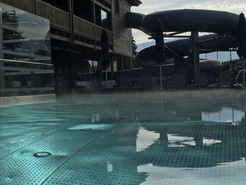 Pool Hotel Riederalm