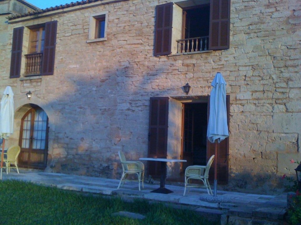 Eingang zum Appartement Finca Es Carbó