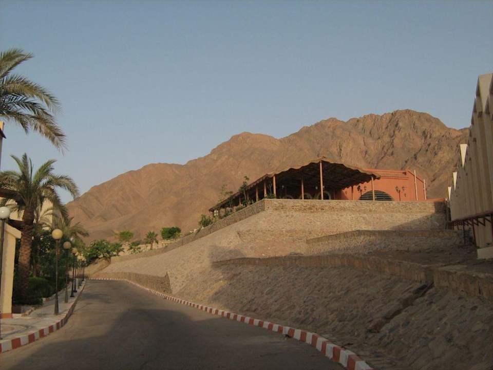 Restauracja na wzgórzu La Playa Beach Resort Taba