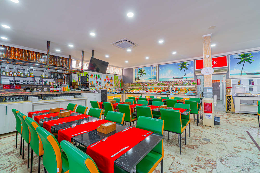 Gastro Sayanora Hotel