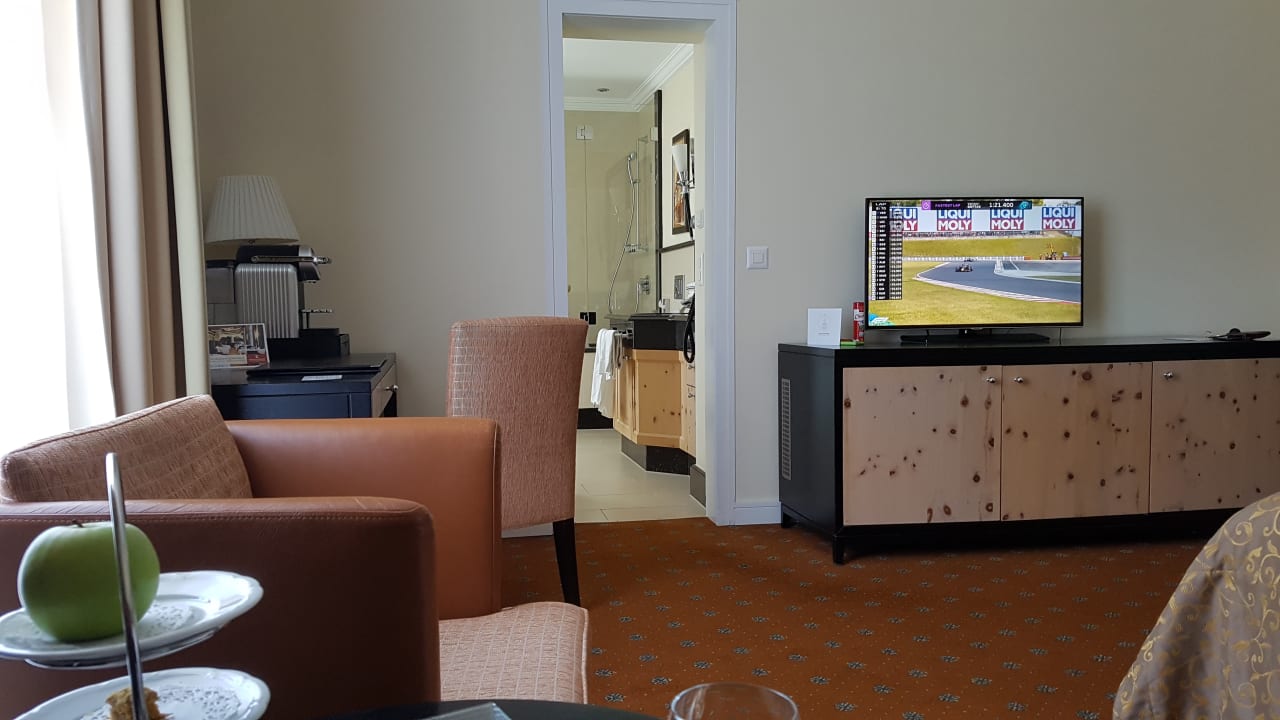 Zimmer Steigenberger Icon Grandhotel Belvédère